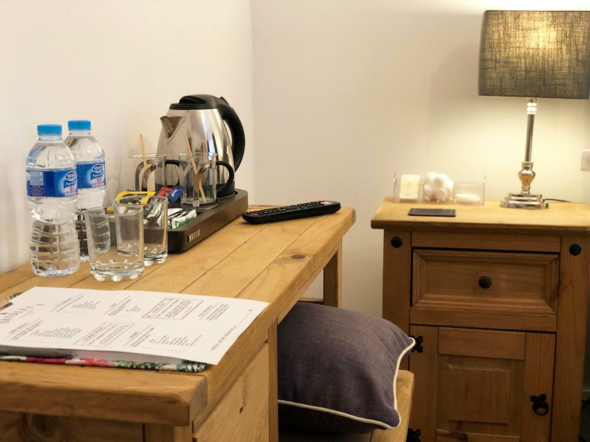 Bradley'S Bed & Breakfast Страбан Екстериор снимка